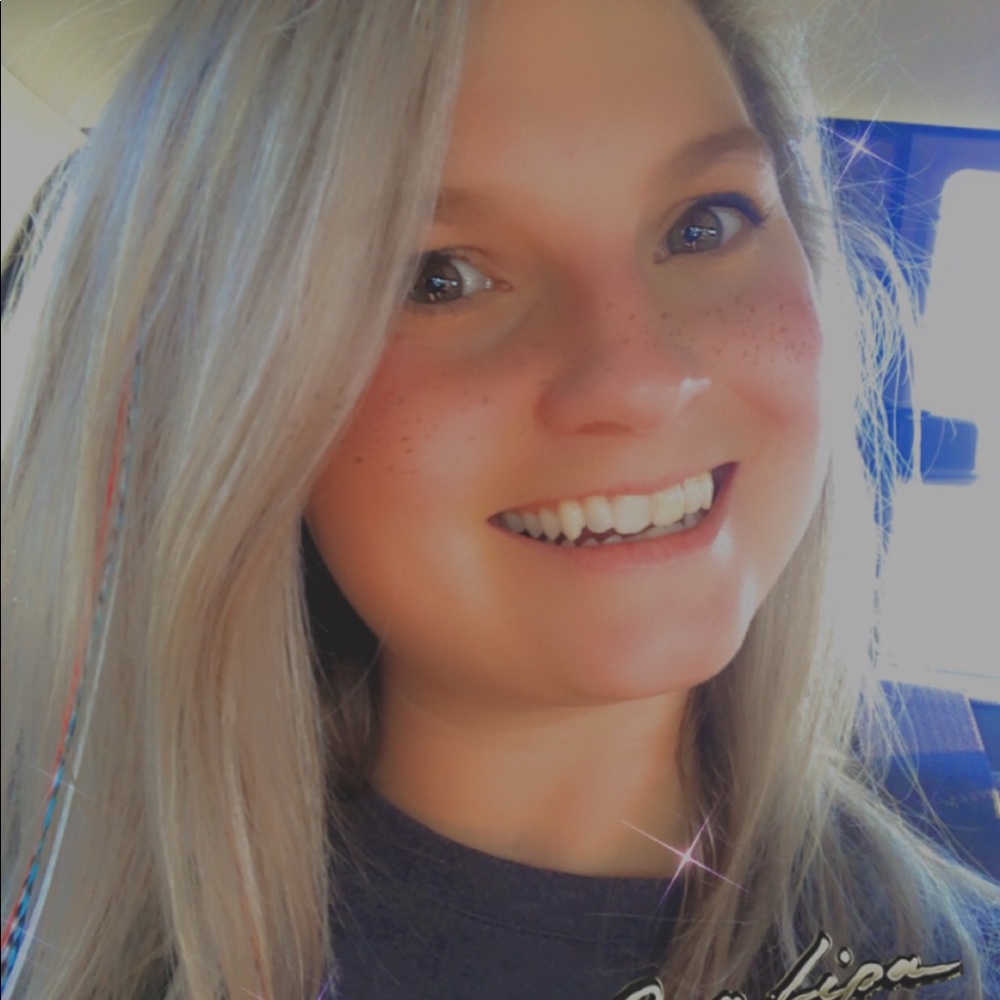 Meet your Posher, Jessica